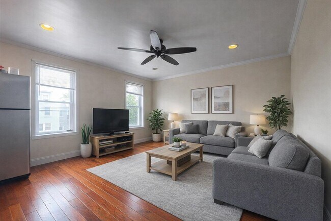 32 Beacon Ave in Jersey City, NJ - Building Photo - Building Photo