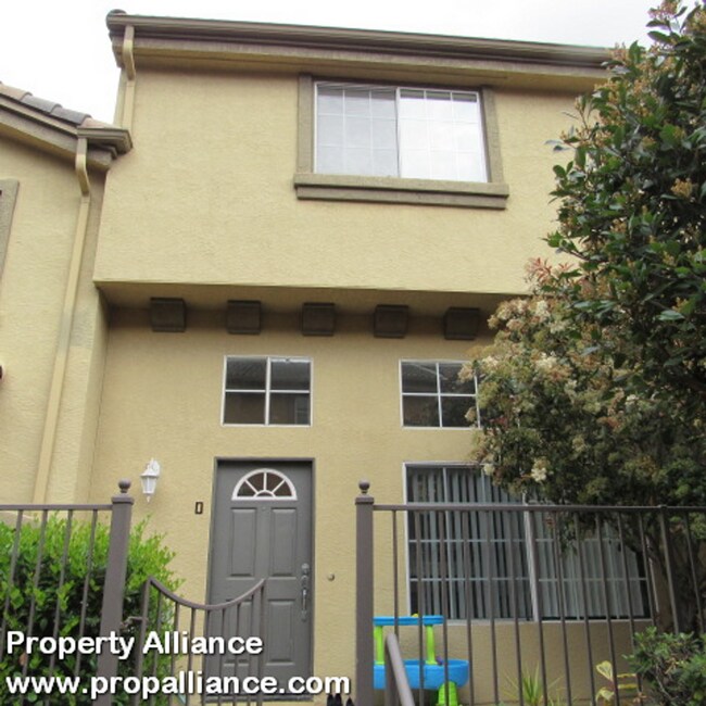 12503 El Camino Real-Unit -#D in San Diego, CA - Building Photo - Building Photo