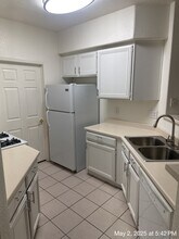 7119 N Durango Dr in Las Vegas, NV - Building Photo - Building Photo