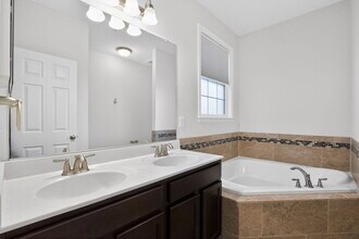 3256 Truffle Glen Pl in White Plains, MD - Building Photo - Building Photo