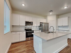 2014 Tuch Wy in North Las Vegas, NV - Building Photo - Building Photo