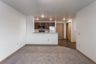 Park Brook Apartments in Isanti, MN - Foto de edificio - Interior Photo