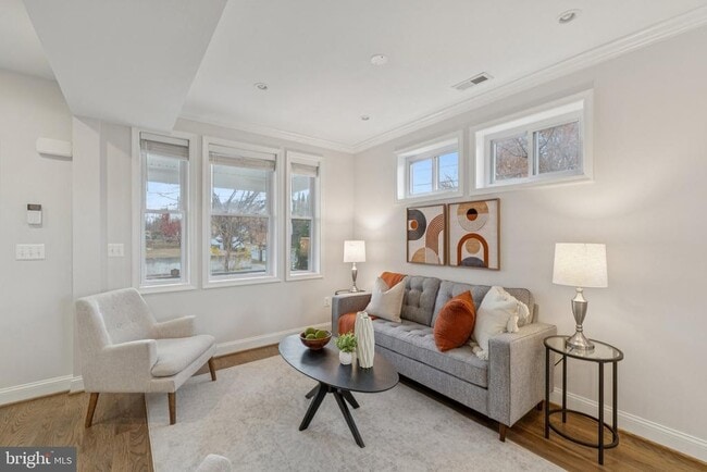 5629 8th St NW in Washington, DC - Building Photo - Building Photo