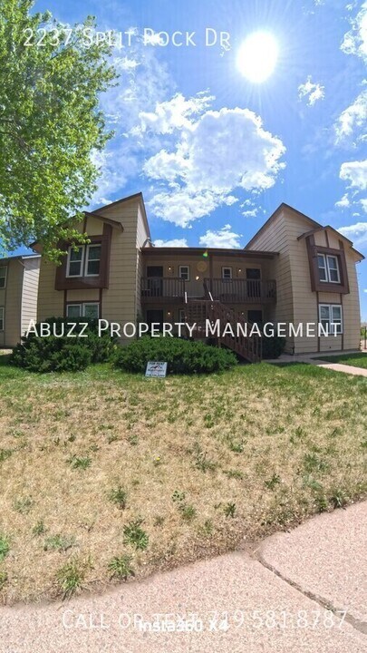 2237 Split Rock Dr in Colorado Springs, CO - Building Photo