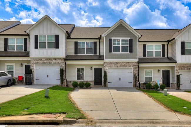 property at 4281 Valencia Ln