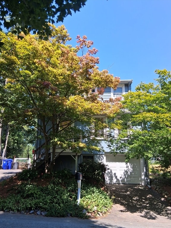 property at 76 E Shore Rd