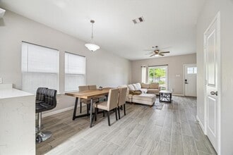 9713 Beckley St in Houston, TX - Building Photo - Building Photo