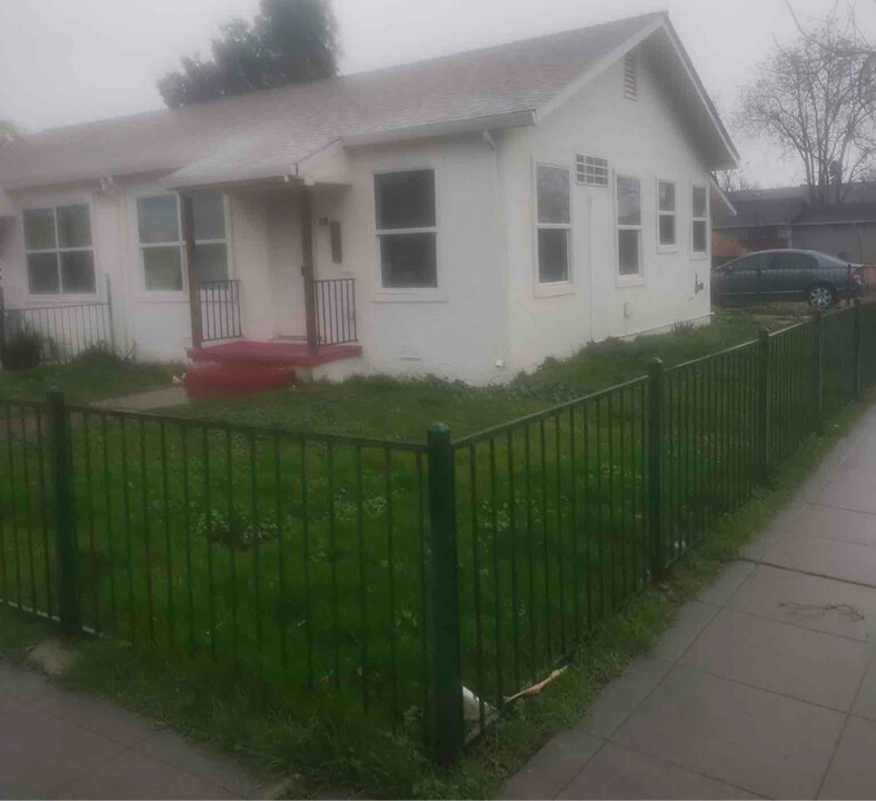 1440 S Stanislaus St in Stockton, CA - Building Photo