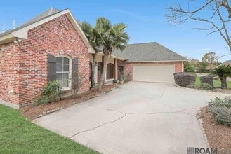 3030 Laurel Plantation Ave in Baton Rouge, LA - Building Photo - Building Photo