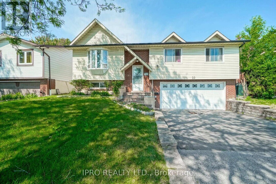 10 Linkdale Rd in Brampton, ON - Building Photo