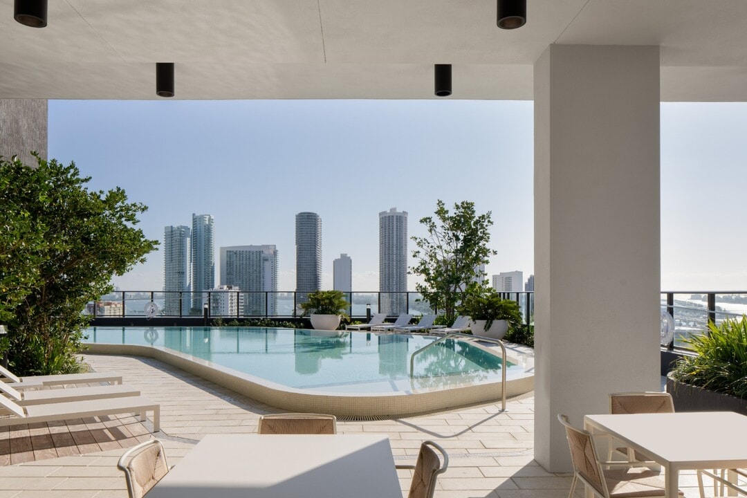 Wynwood Haus in Miami, FL - Building Photo