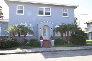 301 S Palmway in Lake Worth Beach, FL - Building Photo