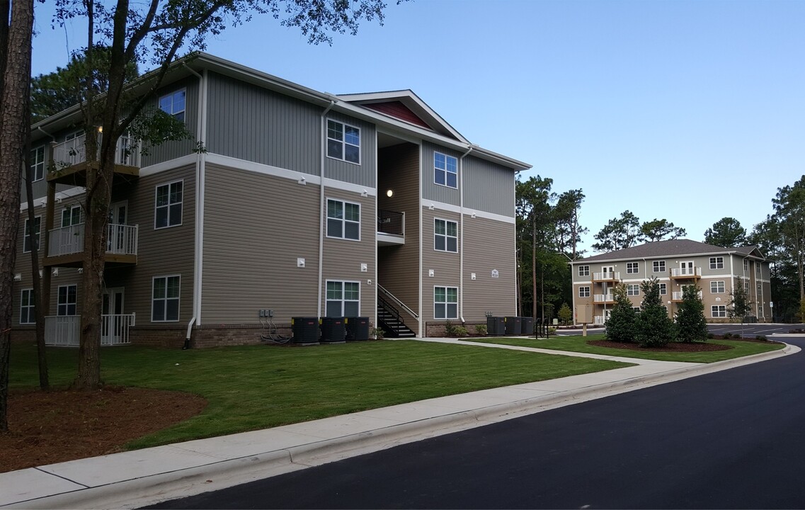 Seahawk Cove in Wilmington, NC - Foto de edificio