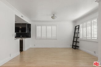 745 Oxford Ave in Los Angeles, CA - Building Photo - Building Photo