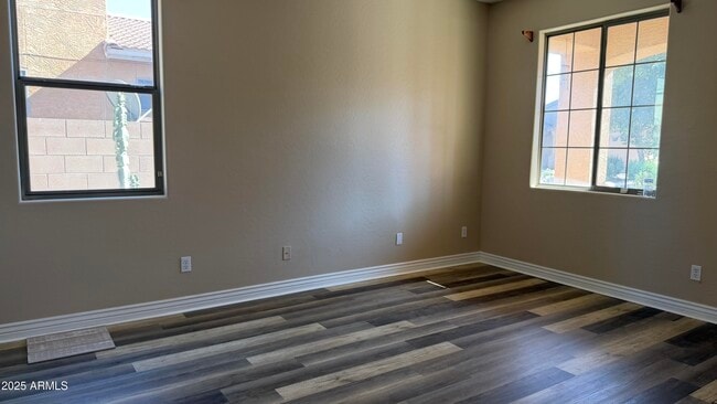 6814 W Alta Vista Rd in Phoenix, AZ - Building Photo - Building Photo