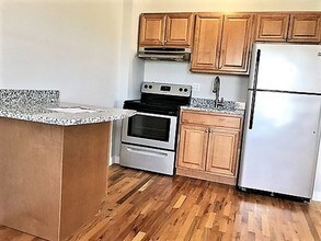 7456 N Greenview Ave-Unit -54 in Chicago, IL - Building Photo - Building Photo