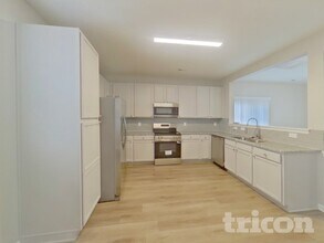 12102 Downy Birch Rd in Charlotte, NC - Building Photo - Building Photo