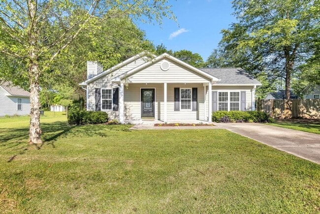 350 Lands End Ln in Jacksonville, NC - Building Photo - Building Photo