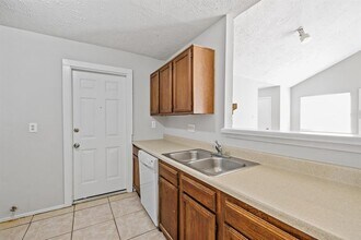 5420 Ridge Wind Ln in Houston, TX - Building Photo - Building Photo