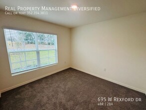 695 W Rexford Dr in Beverly Hills, FL - Building Photo - Building Photo