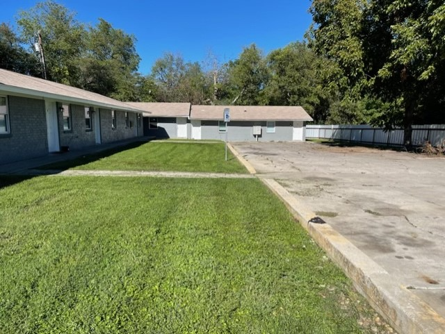 1015 N14th St in Killeen, TX - Building Photo