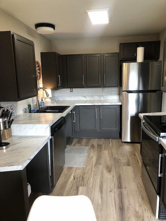 1430 3rd Ave E in Kalispell, MT - Foto de edificio
