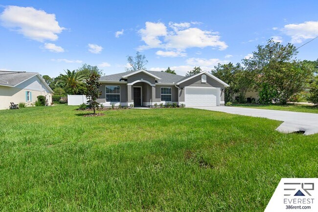 51 Barkley Ln in Palm Coast, FL - Building Photo - Building Photo