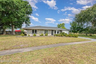 1241 Riviera Dr NE in Palm Bay, FL - Building Photo - Building Photo