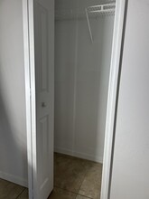 6480 NW Volucia Dr in Port St. Lucie, FL - Building Photo - Building Photo