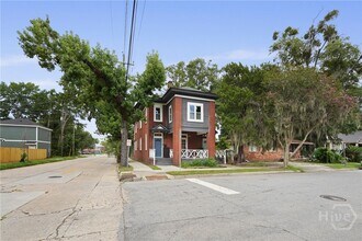 902 E Bolton St in Savannah, GA - Building Photo - Building Photo