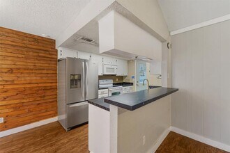 19315 Gagelake Ln in Houston, TX - Foto de edificio - Building Photo