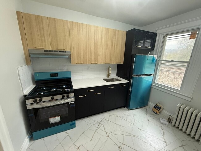 539 Scotland Rd, Unit 2