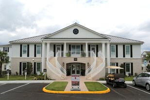 Southern Pine in Virginia Beach, VA - Building Photo