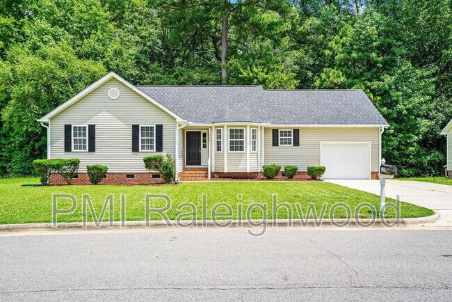 1300 Poplar Ridge Rd in Fuquay Varina, NC - Building Photo - Building Photo