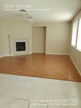 10266 Patti Way in Elk Grove, CA - Building Photo - Building Photo