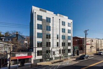 Brookland Heights Apartments in Washington, DC - Foto de edificio - Building Photo
