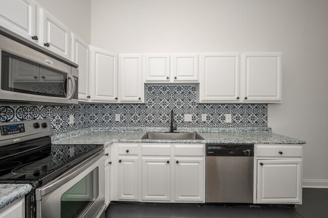 property at 1126 Walnut St