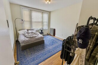 20 Gibbs St, Unit 2 in Brookline, MA - Building Photo - Building Photo