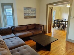 132 George St in Medford, MA - Building Photo - Building Photo