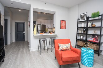 The Waterford on Piedmont in Atlanta, GA - Foto de edificio - Interior Photo