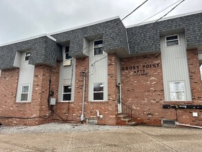 Gross Point in Lorain, OH - Building Photo - Building Photo