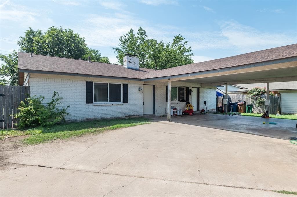 11209 Renel Dr in Austin, TX - Building Photo