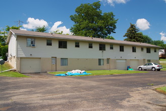 The Mohican Apartments in Akron, OH - Building Photo - Building Photo