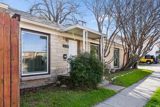 6950 Hillcrest Ave, Unit 1 in Dallas, TX - Building Photo - Building Photo
