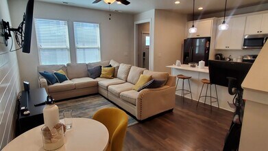 11338 S Willow Walk Dr in South Jordan, UT - Building Photo - Building Photo