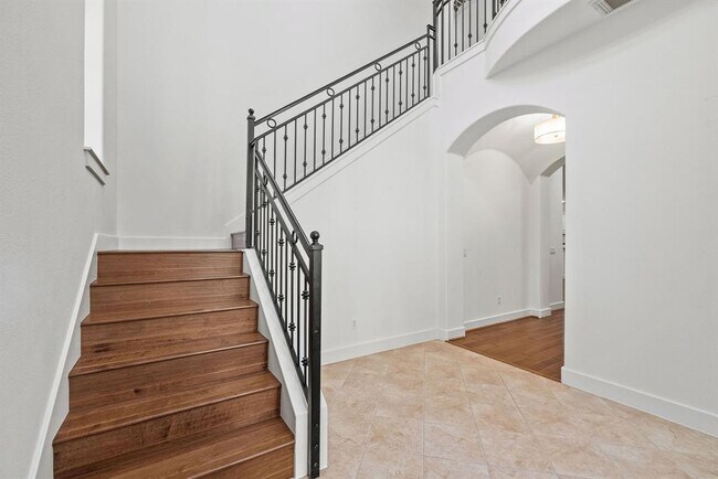 1036 Liberty Park Dr in Austin, TX - Building Photo - Building Photo