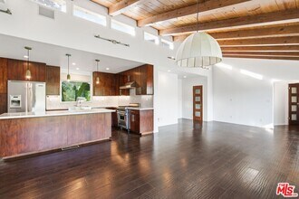 3476 Troy Dr in Los Angeles, CA - Building Photo - Building Photo