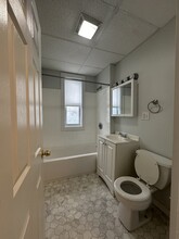 861 E 1st St, Unit 3 in Boston, MA - Building Photo - Building Photo