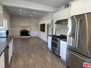 410 Pershing Dr in Los Angeles, CA - Building Photo - Building Photo