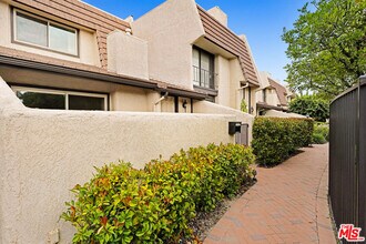 6232 Nita Ave in Los Angeles, CA - Building Photo - Building Photo